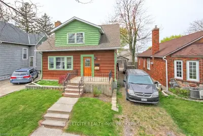 117 QUEEN Street, Sarnia, ON N7T 2R4