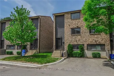 40 SUMMIT Avenue 46, London North, ON N6H 4S3