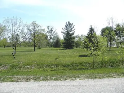 LOT 8 INDIAN HILLS Trail W, Lambton Shores, ON N0N 1J0