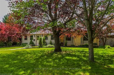 795 Headley Drive, London North, ON N6H 3V7