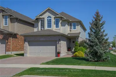 1480 GREEN GABLES Road, London South, ON N6M 0C4