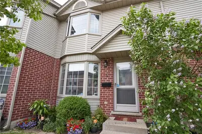 151 MARTINET Avenue 3, London East, ON N5V 4T4