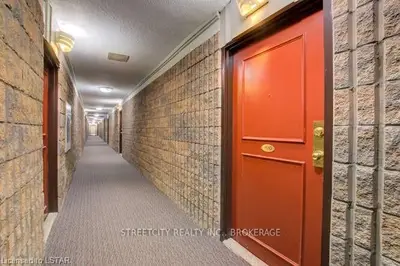 1103 JALNA Boulevard 1510, London South, ON N6E 2W8