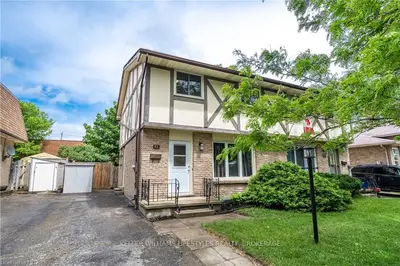 61 GENEVIVE Crescent, London East, ON N5Y 4A7