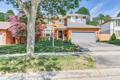 155 SOMERSET Crescent, London South, ON N6K 3S1