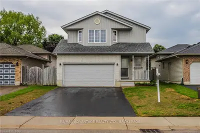 73 Magnolia Drive, Tillsonburg, On N4g 5n8