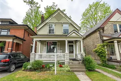 29 VICTOR Street, London South, ON N6C 1B6