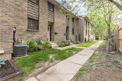 474 SOUTHDALE Road E 32, London South, ON N6E 1A4