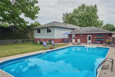 600 KING Street, Strathroy-Caradoc, ON N0L 1W0