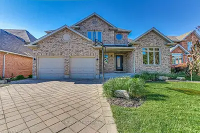 42 TOOHEY Lane, London North, ON N6G 4Y2