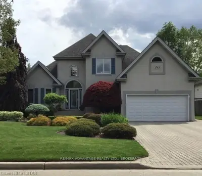1745 STANTON Street, LaSalle, ON N9J 3H3
