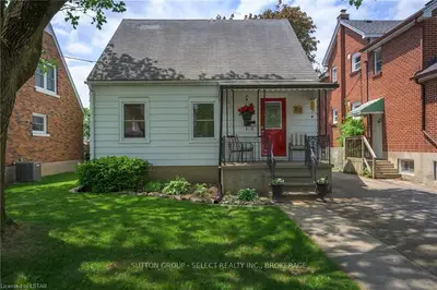 83 JACQUELINE Street, London South, ON N5Z 3P9