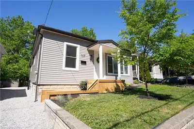 147 Clarence Street, London East, ON N6B 2J5