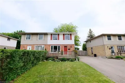 59 METCALFE Crescent, London South, ON N6E 1H8