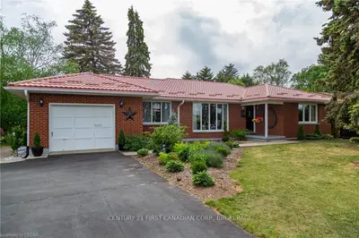 350 CARADOC Street S, Strathroy-Caradoc, ON N7G 2P4