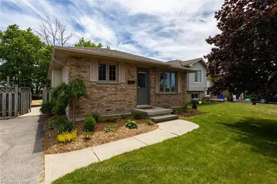 259 SOUTH Street, Southwest Middlesex, ON N0L 1M0