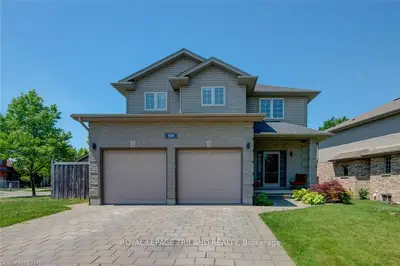 509 LINDISFARNE Road, London North, ON N5X 0A5