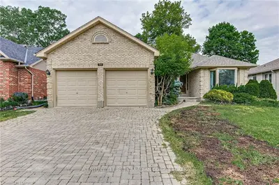 581 AMBLESIDE Drive, London North, ON N6G 4Z2