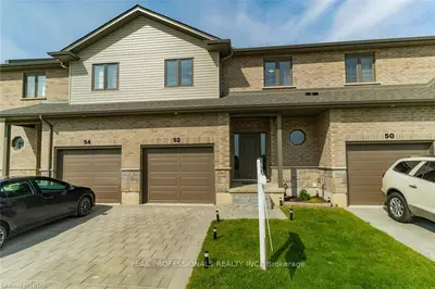 2910 TOKALA Trail 52, London North, ON N6G 0T9