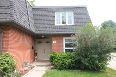 64 HOMESTEAD Crescent, London North, ON N6G 3E4