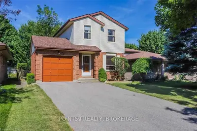 71 CLARA Crescent, London South, ON N6E 3G4