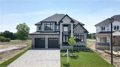 2381 BAKERVILLA Street, London South, ON N6P 0H4