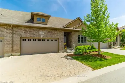 2753 SANDRA POST Lane, London South, ON N6K 5R4
