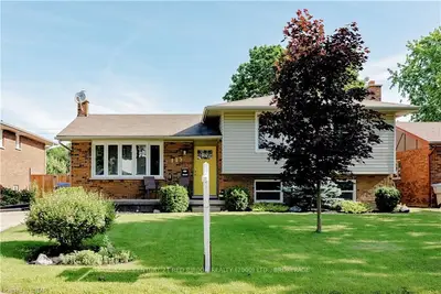 485 MAPLE Street, Strathroy-Caradoc, ON N7G 3M9