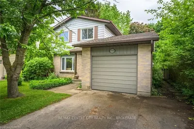1998 ALDERSBROOK Road, London North, ON N6X 3X2