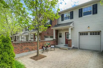 1850 BEAVERBROOK Avenue 22, London North, ON N6H 0G7