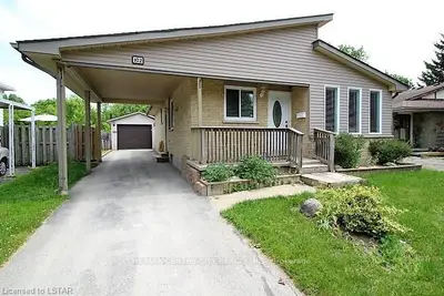 102 SCOTCHMERE Crescent, London South, ON N6E 2A1
