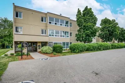 1445 HURON Street 308, London East, ON N5V 2E6