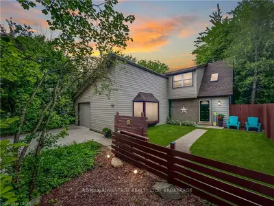 32 CRABTREE Avenue, London North, ON N6G 2H7