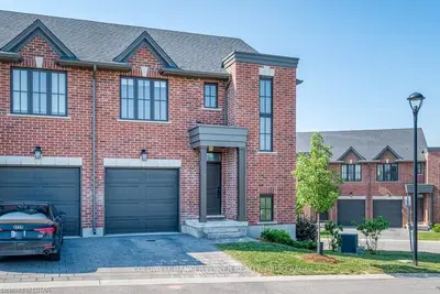 555 SUNNINGDALE Road E 9, London North, ON N5X 0M4