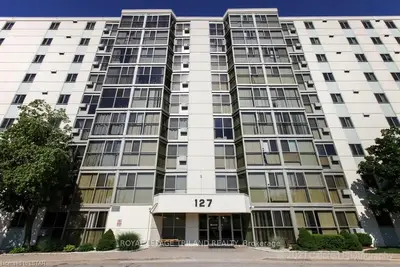 127 BELMONT Drive 602, London South, ON N6J 4J7