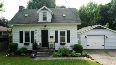 511 BOLER Road, London South, ON N6K 2K8