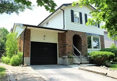 11 FOX HOLLOW Crescent, London North, ON N6G 3R1