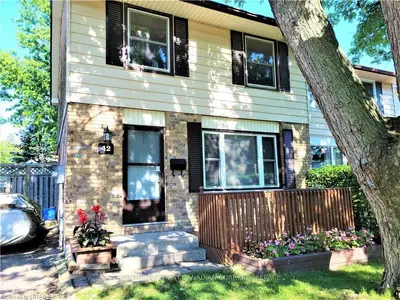 42 SASHA Street, London South, ON N6E 2M5