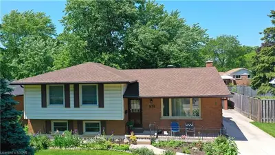54 EBURY Place, London South, ON N6C 4V4