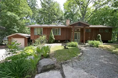 10353 RIVERSIDE Drive, Lambton Shores, ON N0M 1T0