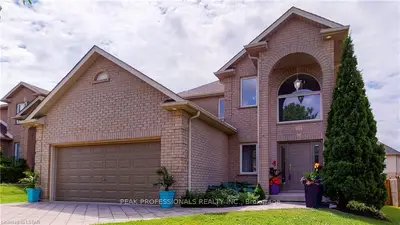 1144 THORNLEY Street, London South, ON N6K 4V5