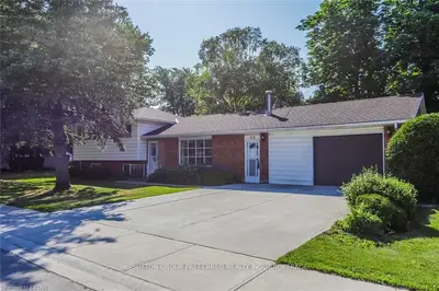 212 (11) Jordan Street, Dutton/dunwich, On N0l 1j0