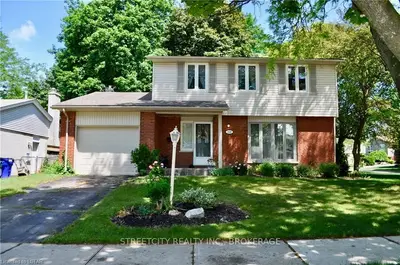 1137 PRINCE PHILIP Drive, London North, ON N6H 4E8
