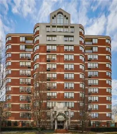7 PICTON Street 206, London East, ON N6B 3N7