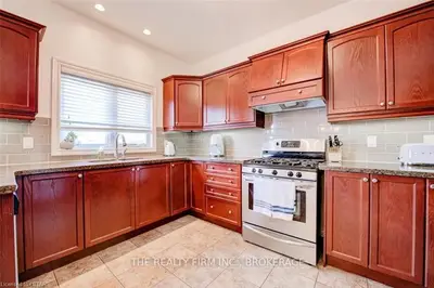 1636 PORTRUSH Way, London North, ON N5X 0C1
