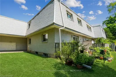 205 BOULLEE Street, London East, ON N5Y 1T9