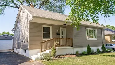 626 WALLACE Street, London East, ON N5Y 3R7