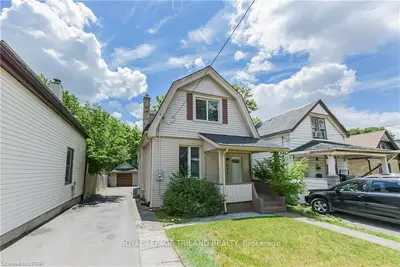 981 Hackett Street, London East, ON N5Z 1M1