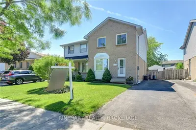 63 ASHLEY Crescent, London South, ON N6E 3P8