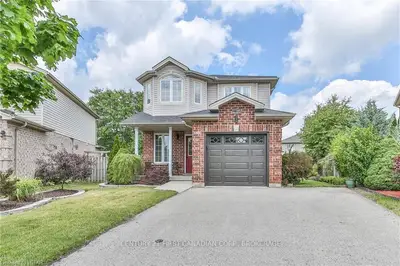 276 RIDGEVIEW Place, London East, ON N5Y 5T8